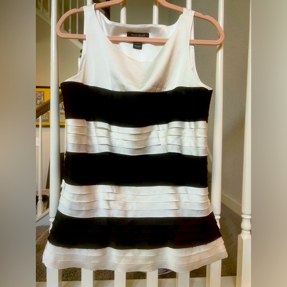 Black and white tiered fabric top